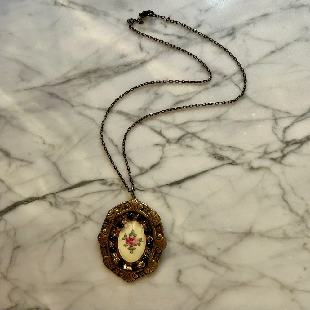 Vintage Brass Filigree Necklace Cabbage Rose - Picture 4 of 6